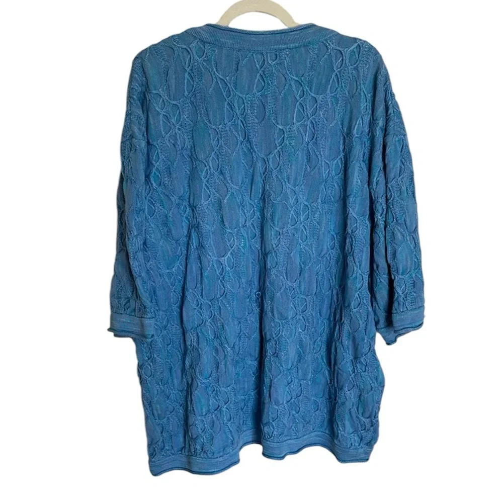 Vintage Blue Textured Crewneck Sweater -